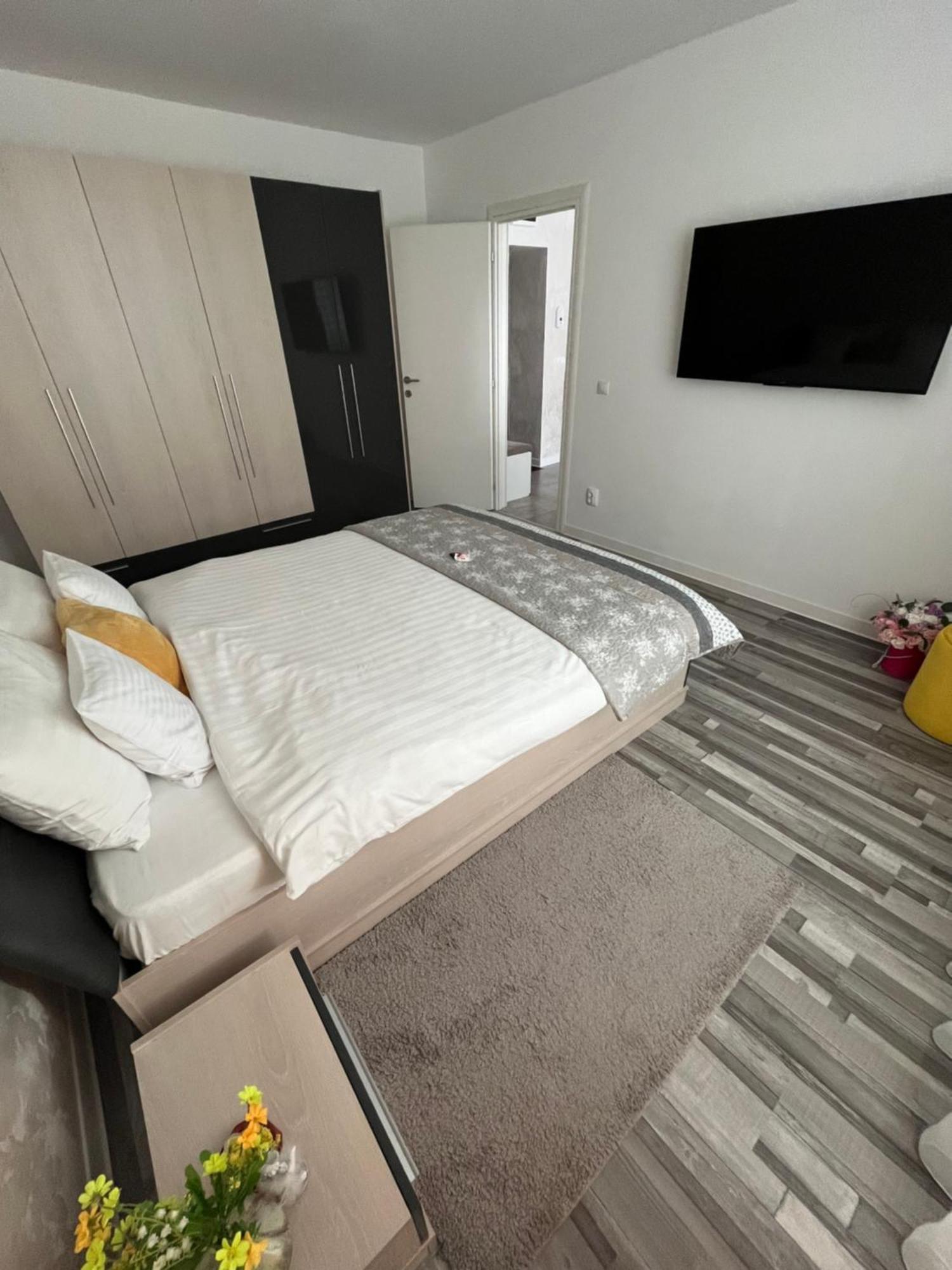 Luxury Apartment Sibiu Exterior foto
